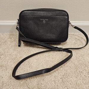 Michael Kors Crossbody Bag